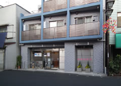 2011年4月号　コラム：虫さんぽ　第15回：東京・豊島区雑司が谷・並木ハウス周辺を歩く