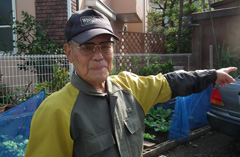 虫ん坊 2011年8月号：虫さんぽ　第19回：東京・井の頭公園界隈：“赤いネコ”の武蔵野と昆虫館を訪ねる
